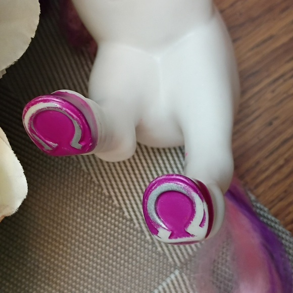 🦄Breyer 2017 Unicorn Toy 🦄 - Picture 6 of 7